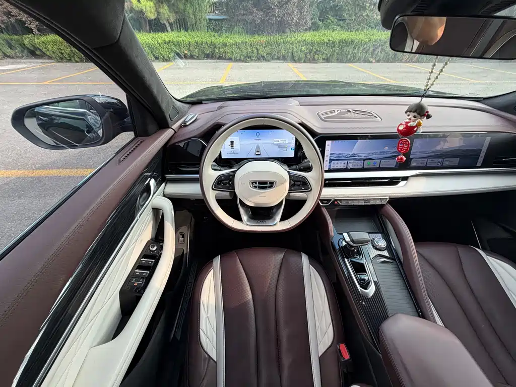 Geely Xingyue L — миниатюра 16