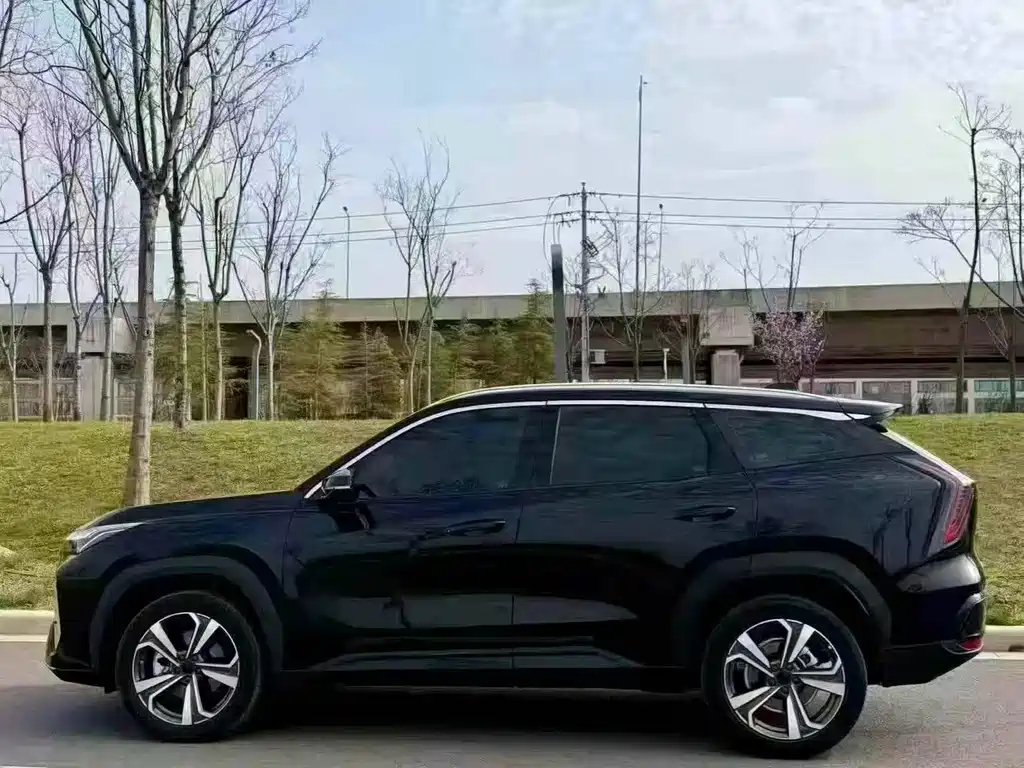 Geely Boyue L — миниатюра 3