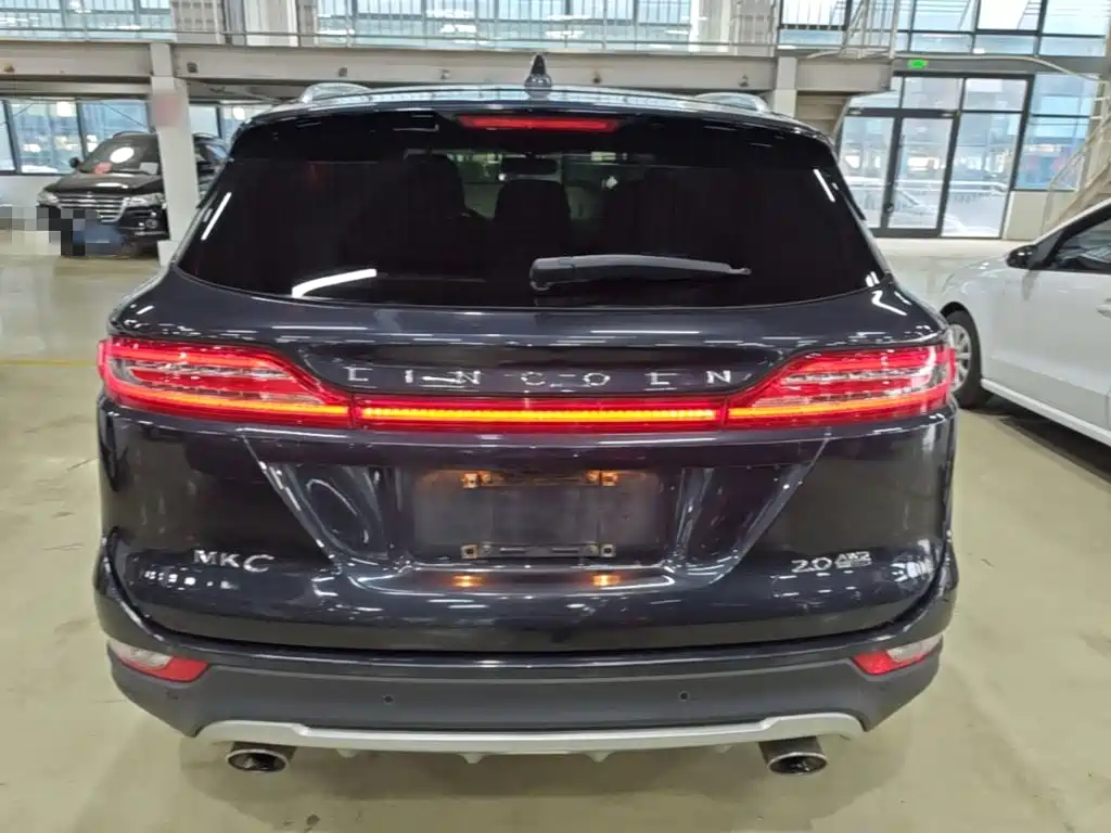 Lincoln MKC — миниатюра 6