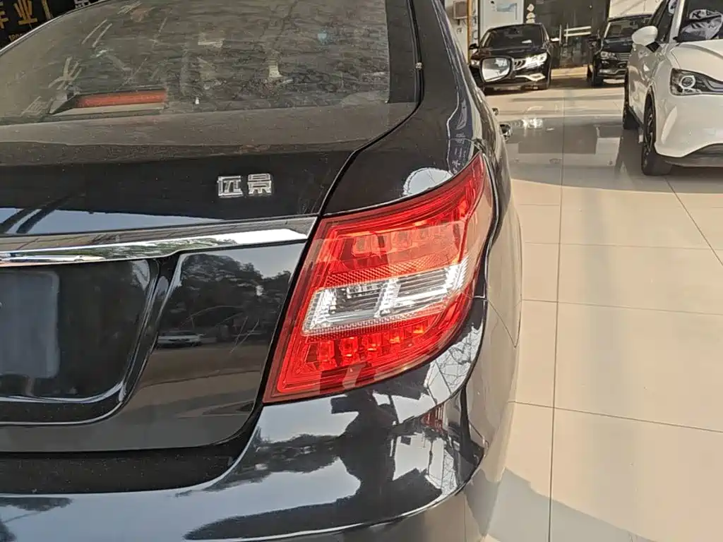 Geely Vision — миниатюра 8