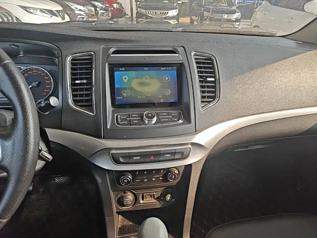 Geely Vision — миниатюра 13