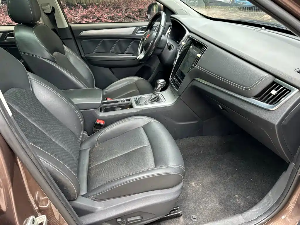 Roewe RX5 — миниатюра 12