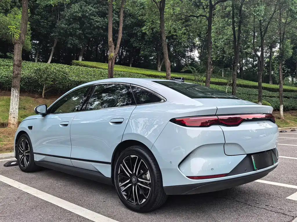 BYD Qin L — миниатюра 6