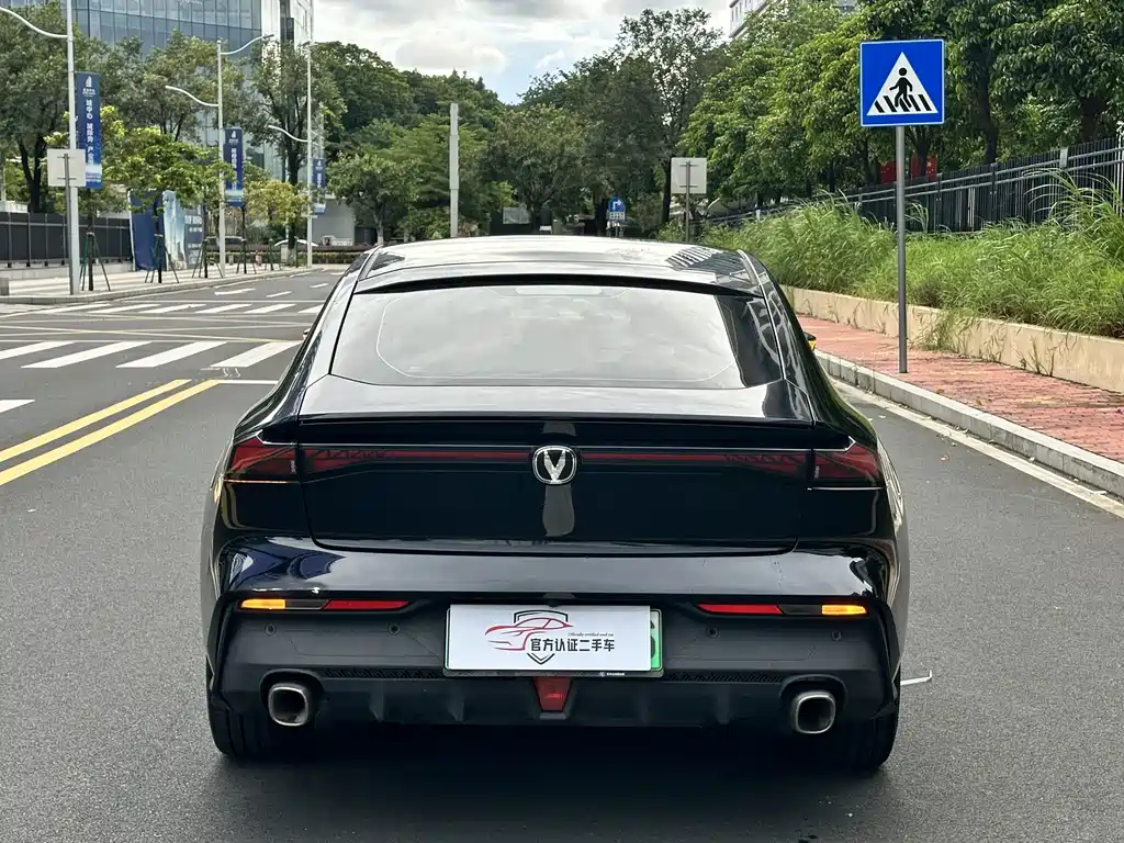 Changan UNI-V iDD — миниатюра 5