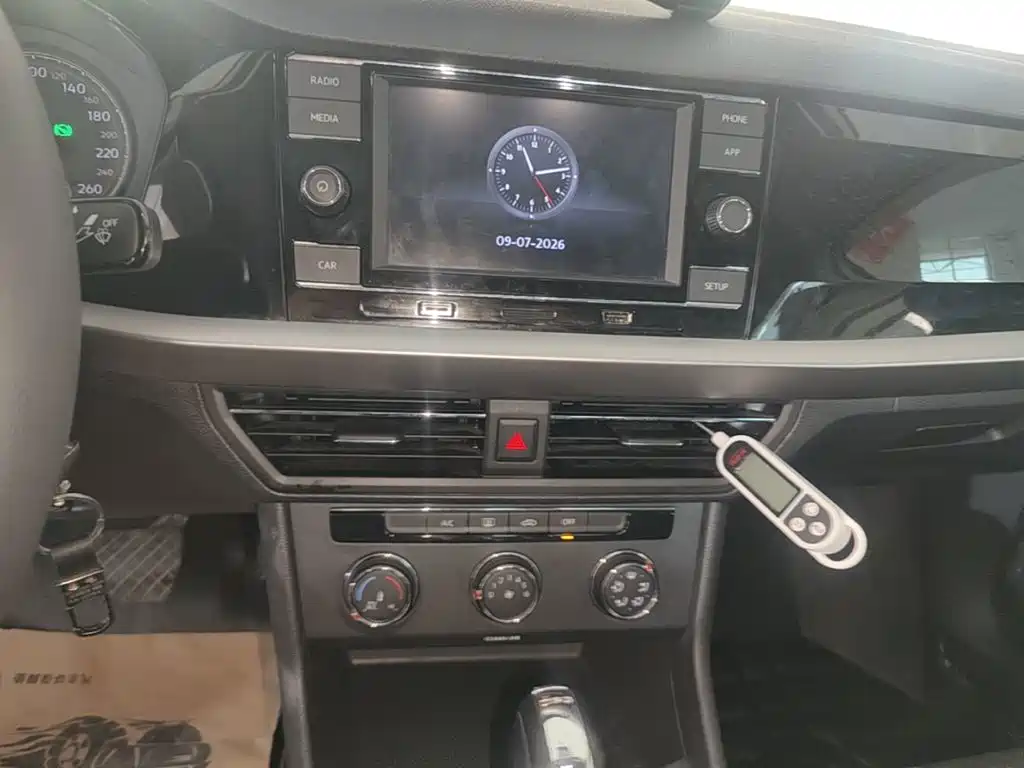 Volkswagen Lavida — миниатюра 13
