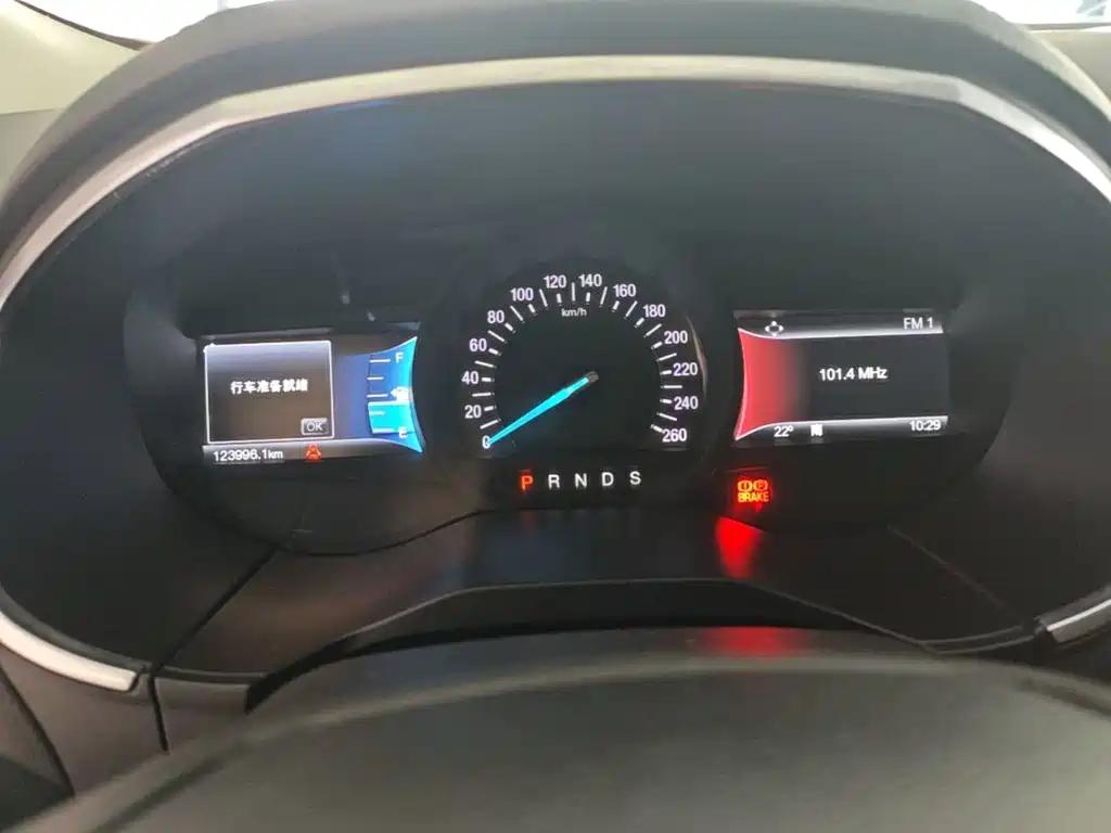 Ford Edge — миниатюра 12