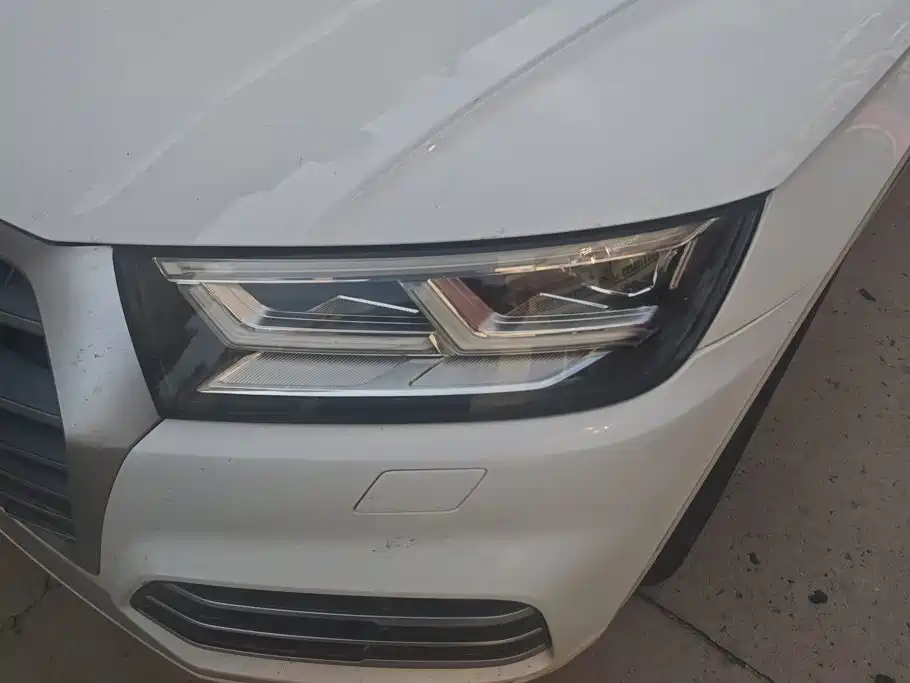 Audi Q5L — миниатюра 5