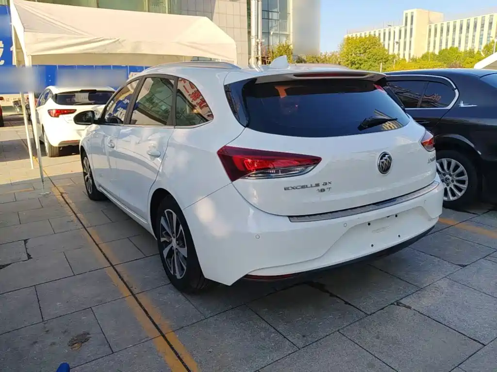 Buick Excelle — миниатюра 5