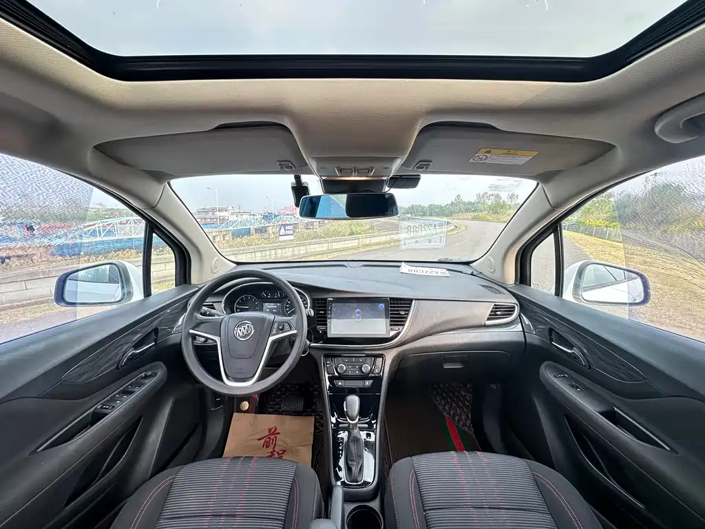 Buick Encore — миниатюра 8