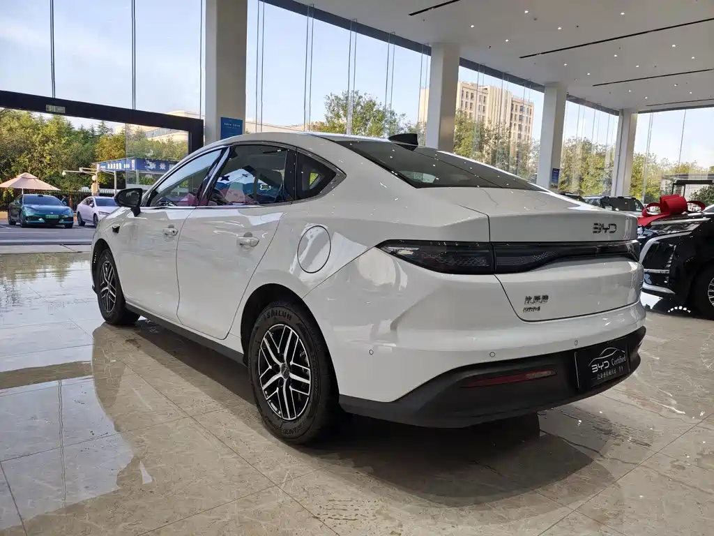 BYD Seal 05 DM-i — миниатюра 7