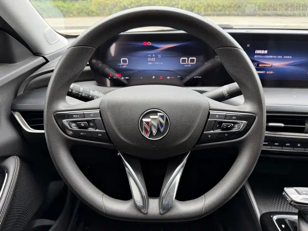 Buick Verano — миниатюра 13