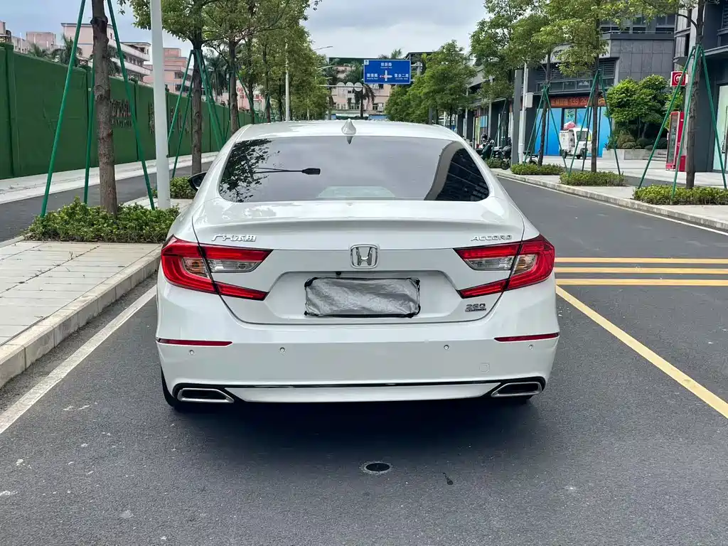 Honda Accord — миниатюра 5