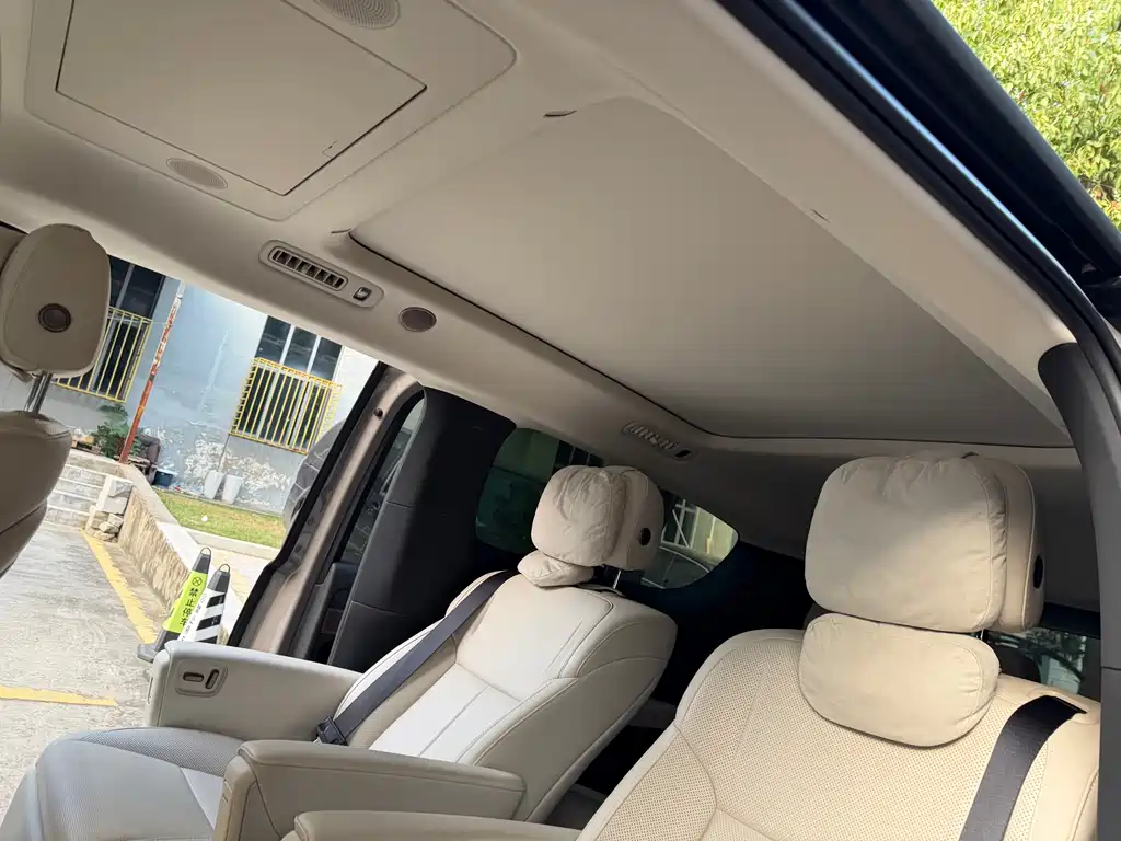 Li Auto Li MEGA — миниатюра 13