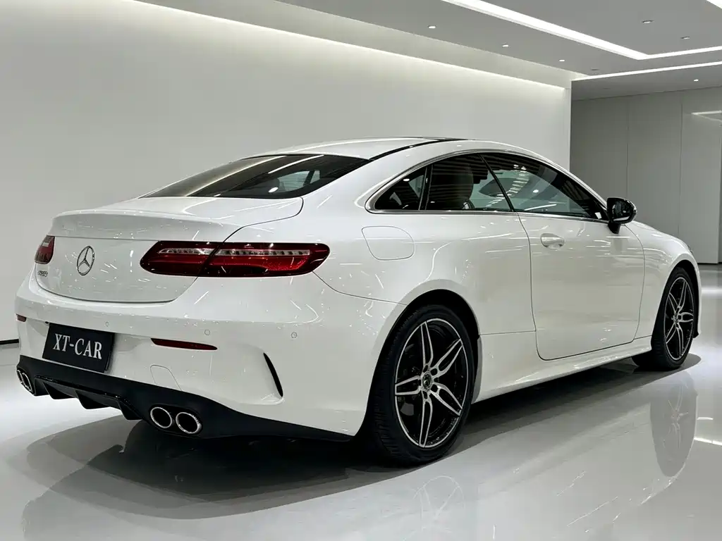 Mercedes-Benz E-Class (Import) — миниатюра 11