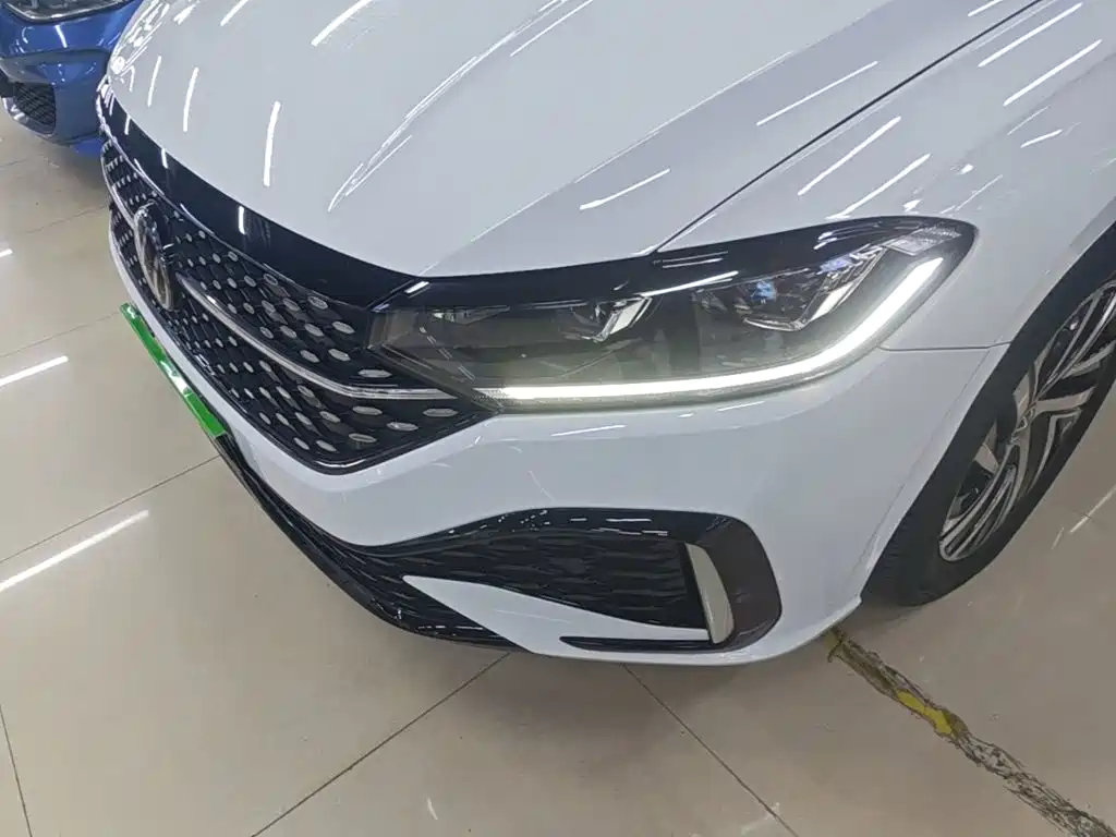 Volkswagen Lavida — миниатюра 24