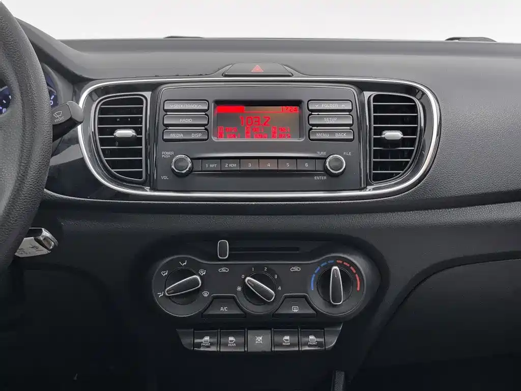 Kia Huanchi — миниатюра 12