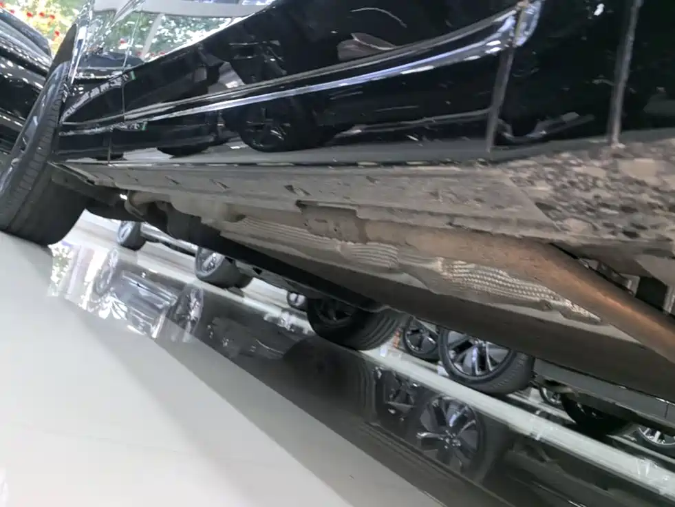 Li Auto Li L8 — миниатюра 21
