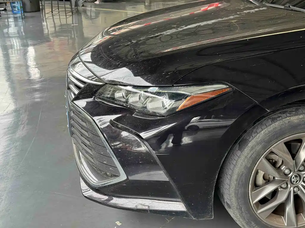 Toyota Avalon — миниатюра 16
