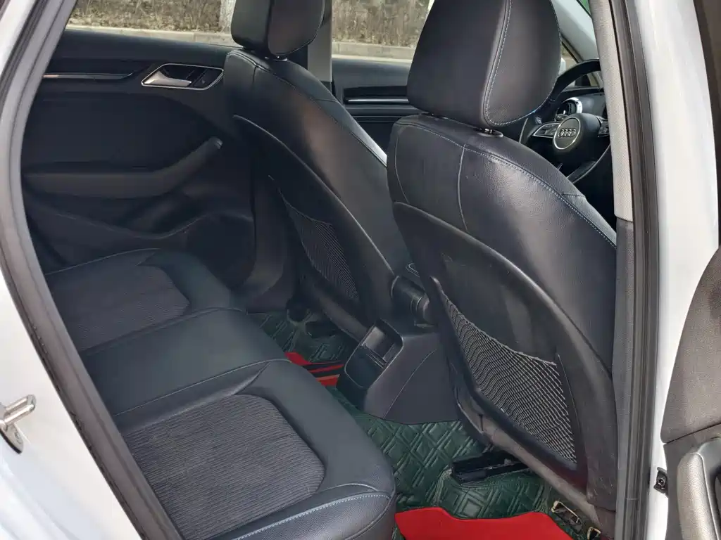 Audi A3 - фото 9