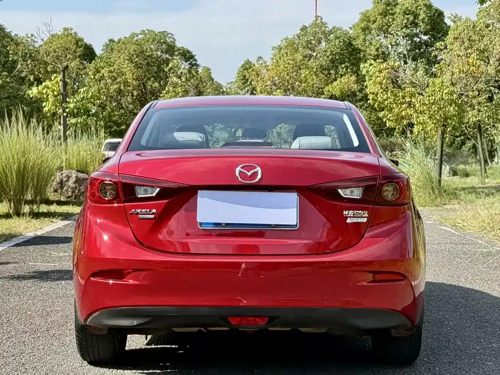 Mazda 3 Axela — миниатюра 8