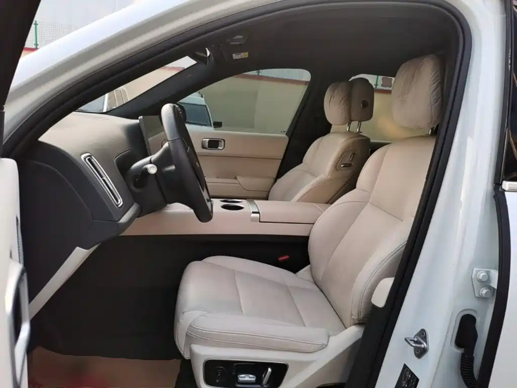 Li Auto Li L7 — миниатюра 15