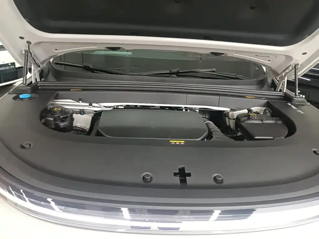 Li Auto Li L6 — миниатюра 20