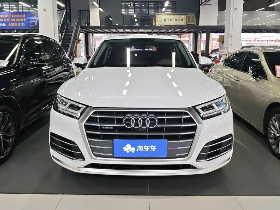 Audi Q5L — миниатюра 2