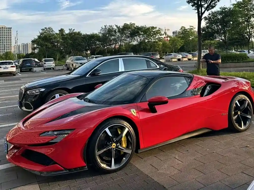 Ferrari SF90 2020 3.9T V8 Stradale