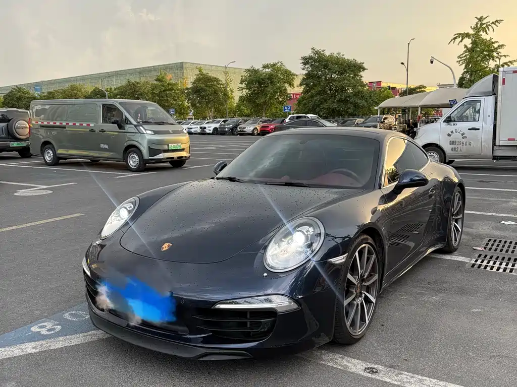 Porsche 911