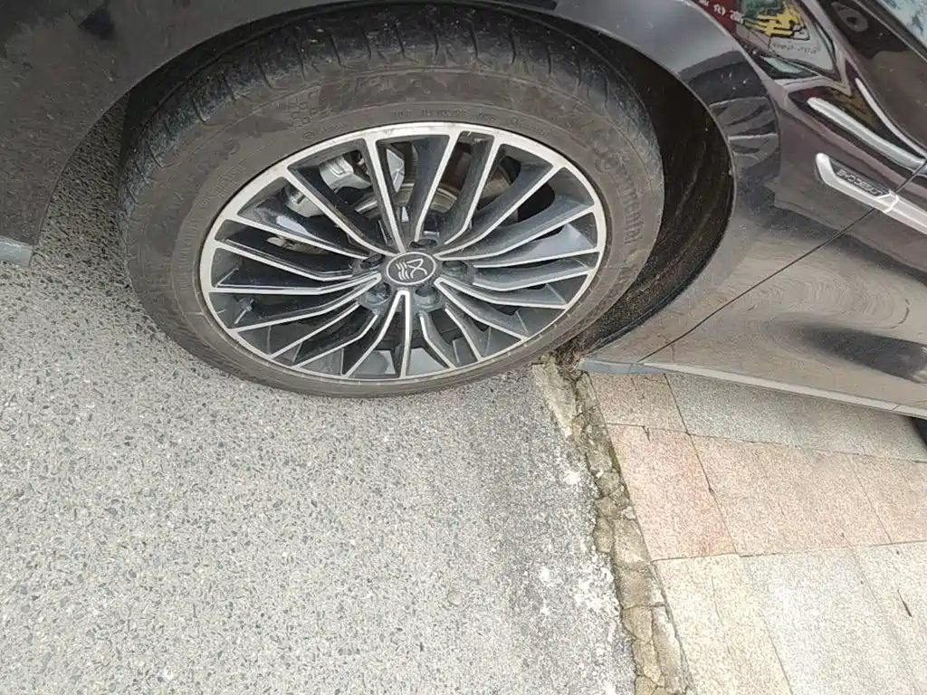 BYD Han — миниатюра 23