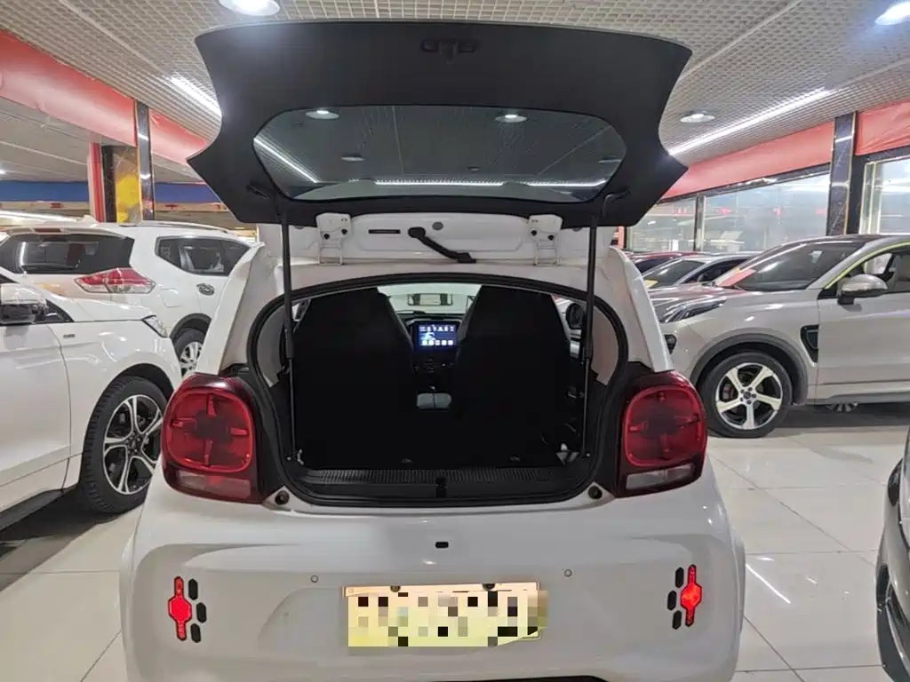 Roewe Clever — миниатюра 19