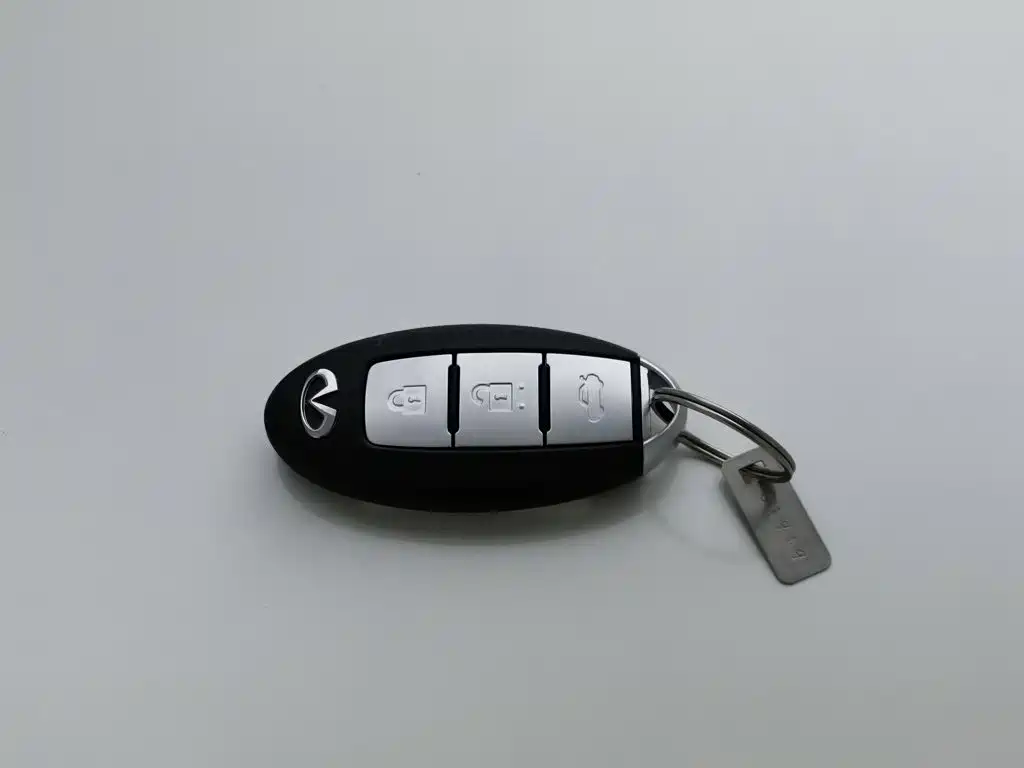 Infiniti Q50L — миниатюра 19