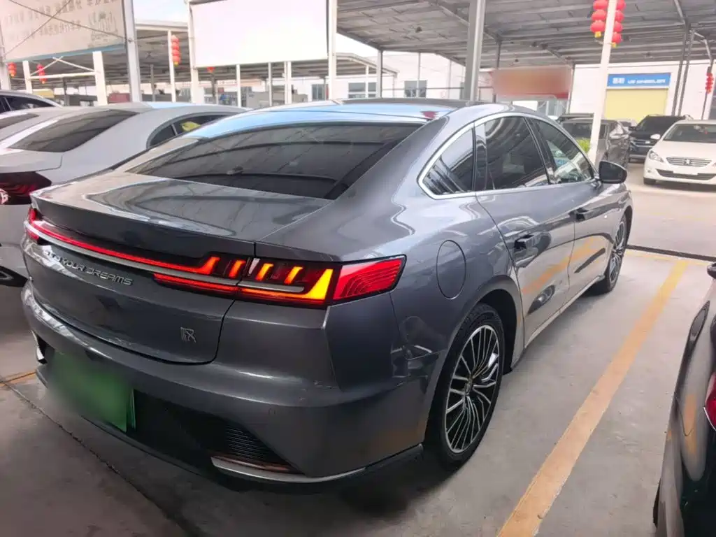 BYD Han — миниатюра 7