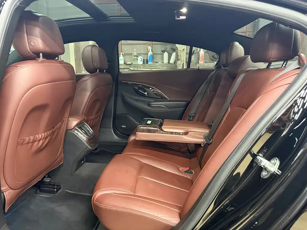 Buick LaCrosse — миниатюра 24