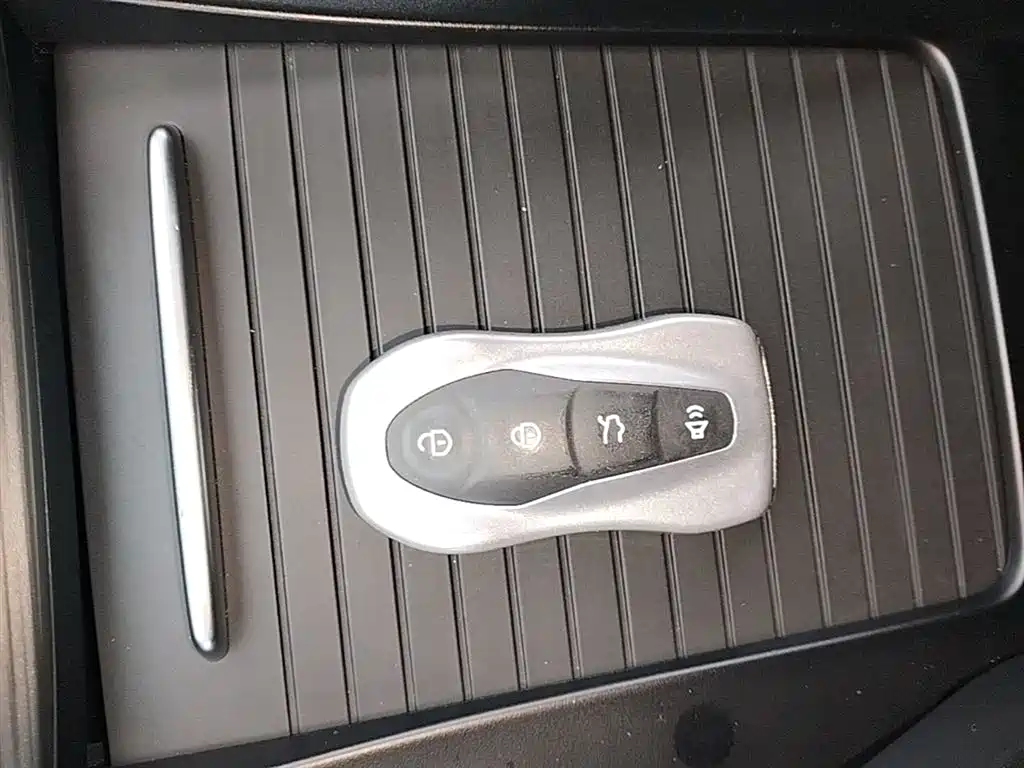 Geely Boyue 2020 1.8TD DCT PRO