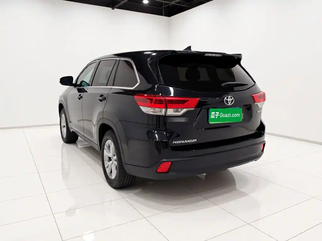 Toyota Highlander — миниатюра 4