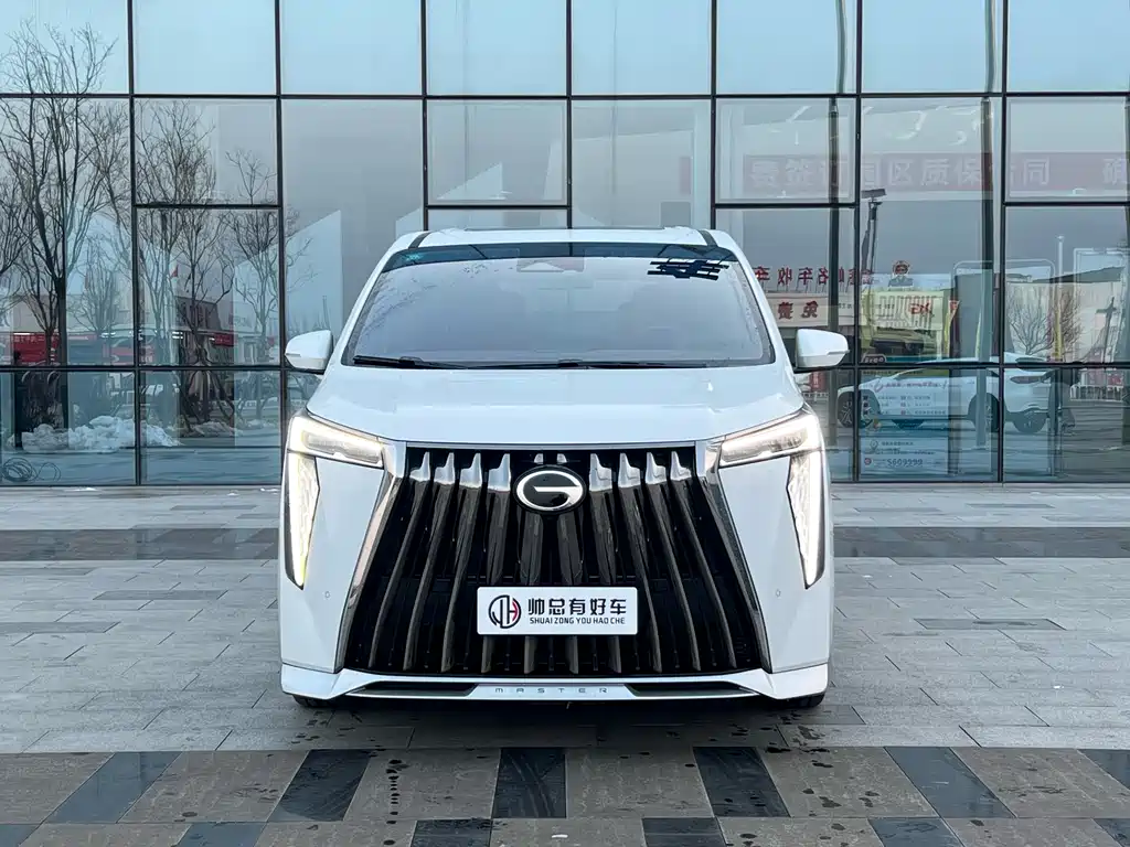 GAC M8