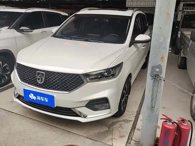 BAOJUN 360