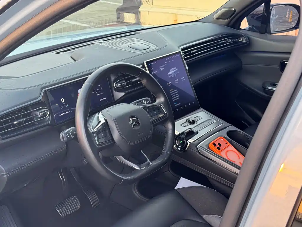 NIO ES6 — миниатюра 12