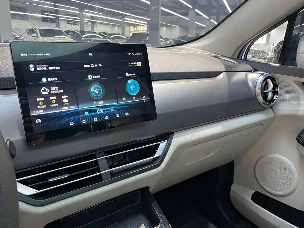 BYD Yuan Pro — миниатюра 7