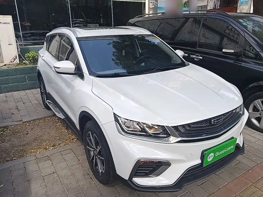 Geely Binyue — миниатюра 4