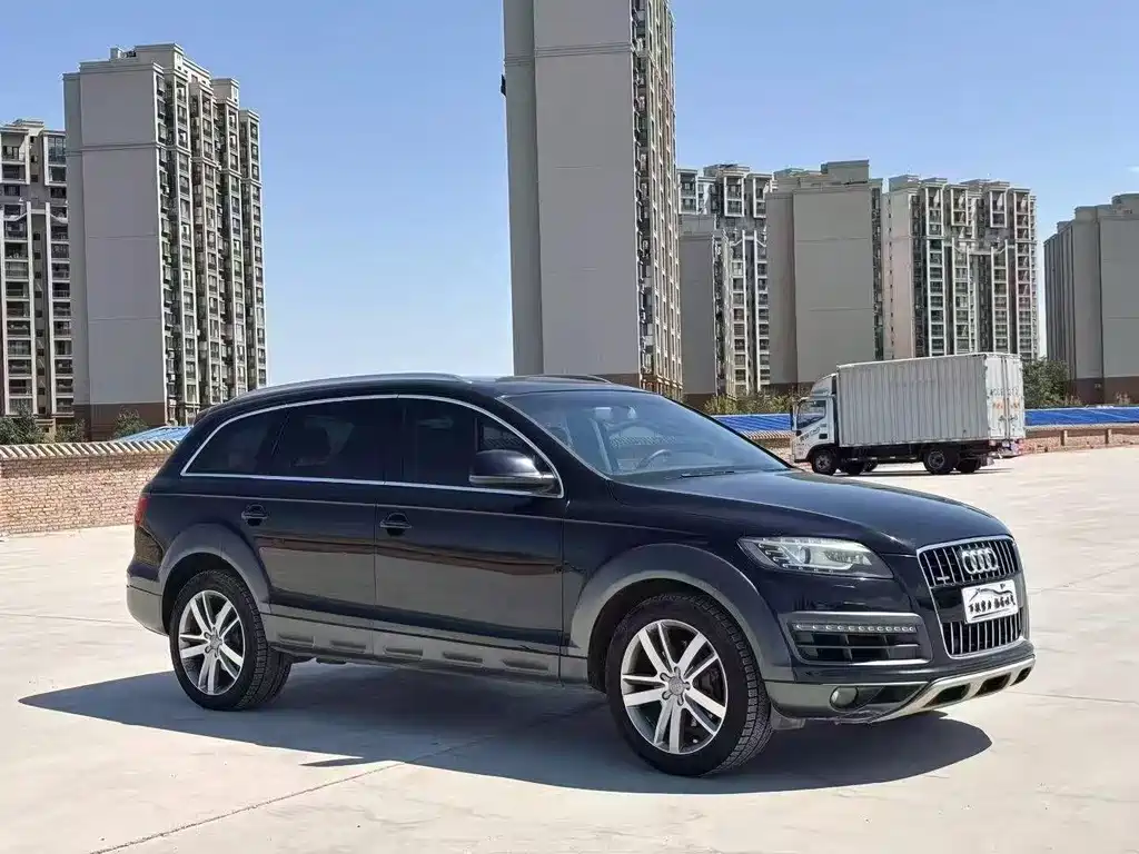 Audi Q7 — миниатюра 3