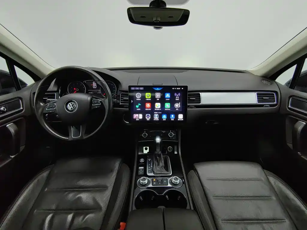 Volkswagen Touareg — миниатюра 5