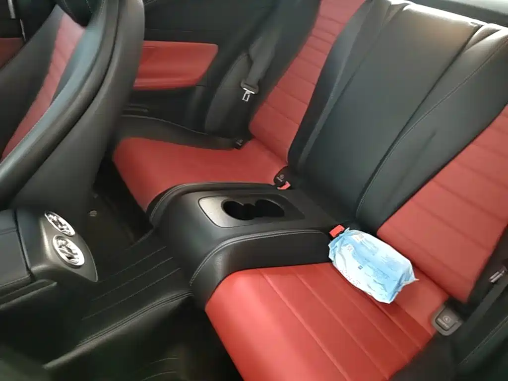 Mercedes-Benz E-Class (Import) — миниатюра 17