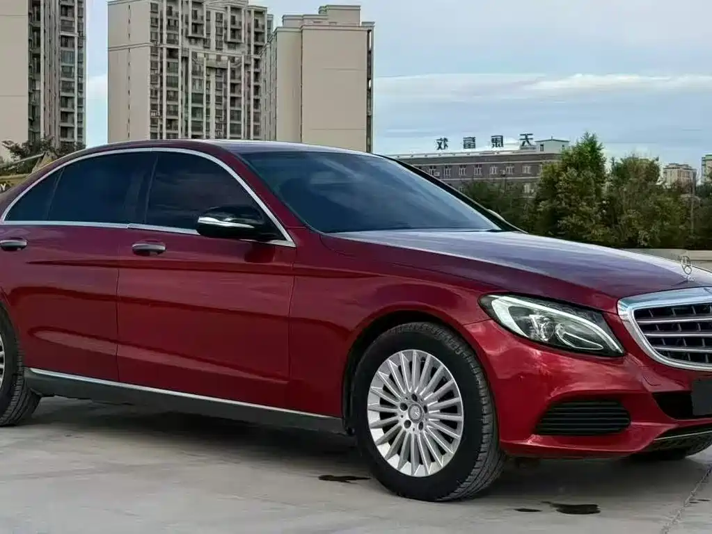 Mercedes-Benz C-Class — миниатюра 3