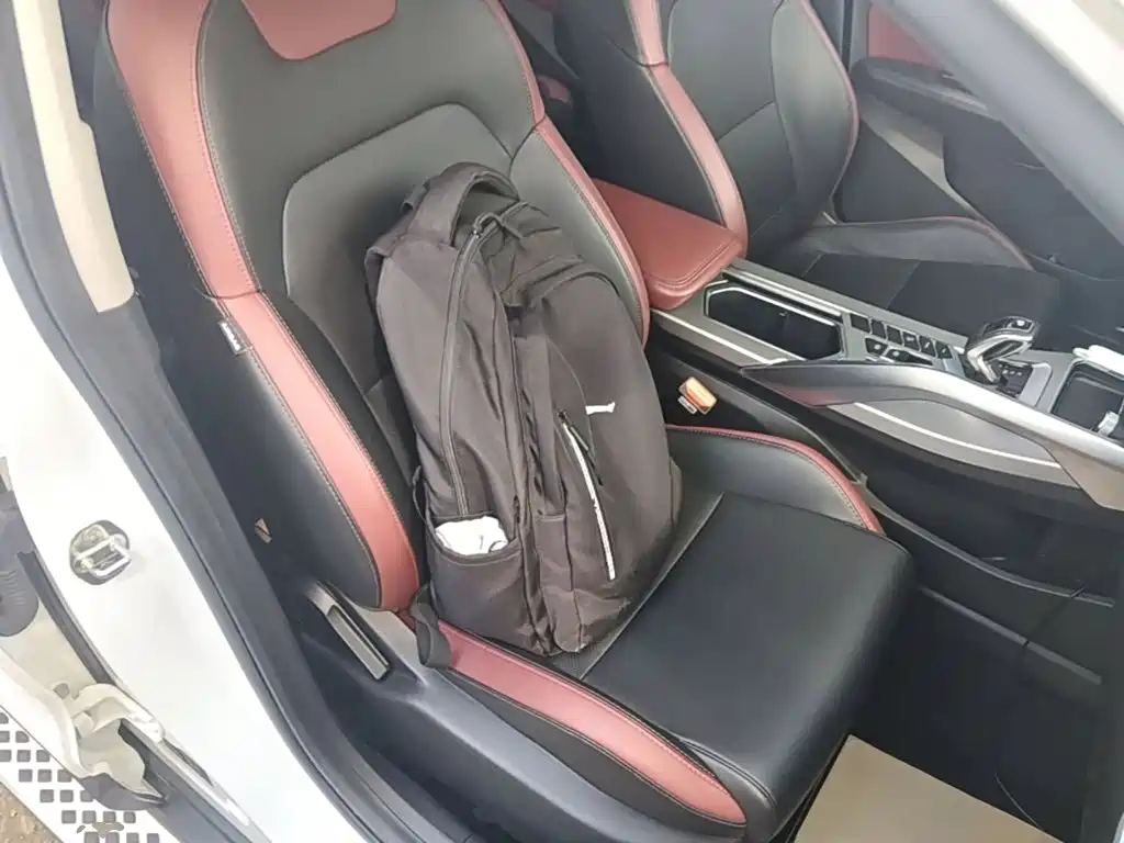 Geely Binyue — миниатюра 25
