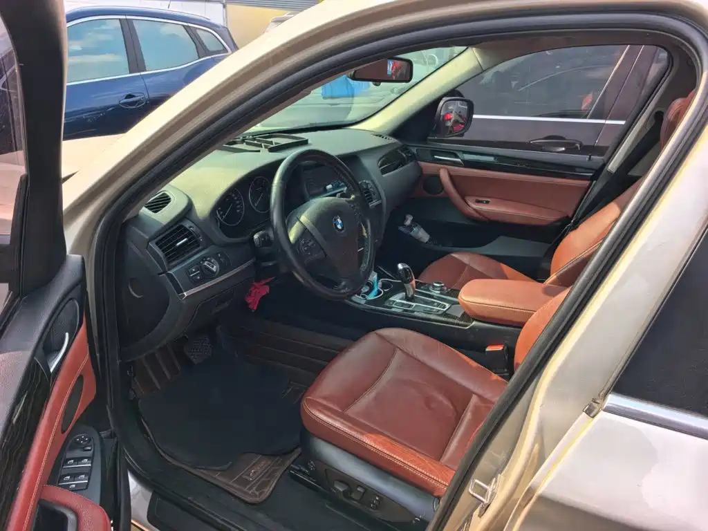 BMW X3 (Import) — миниатюра 7