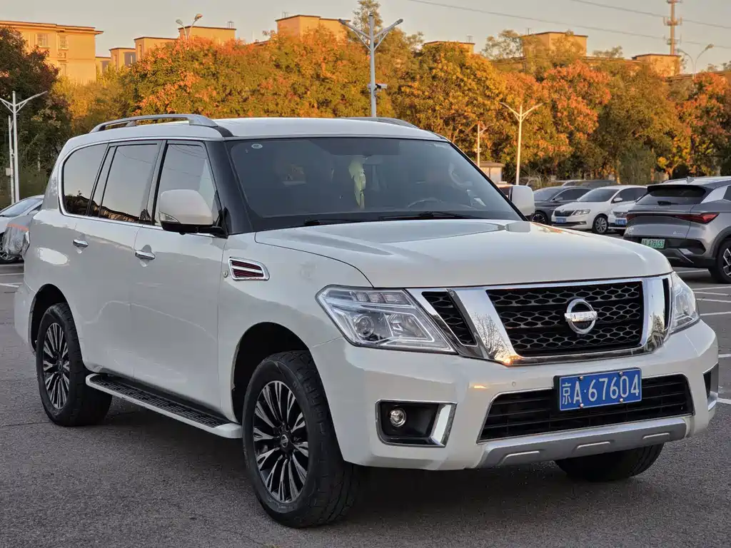 Nissan Patrol — миниатюра 3
