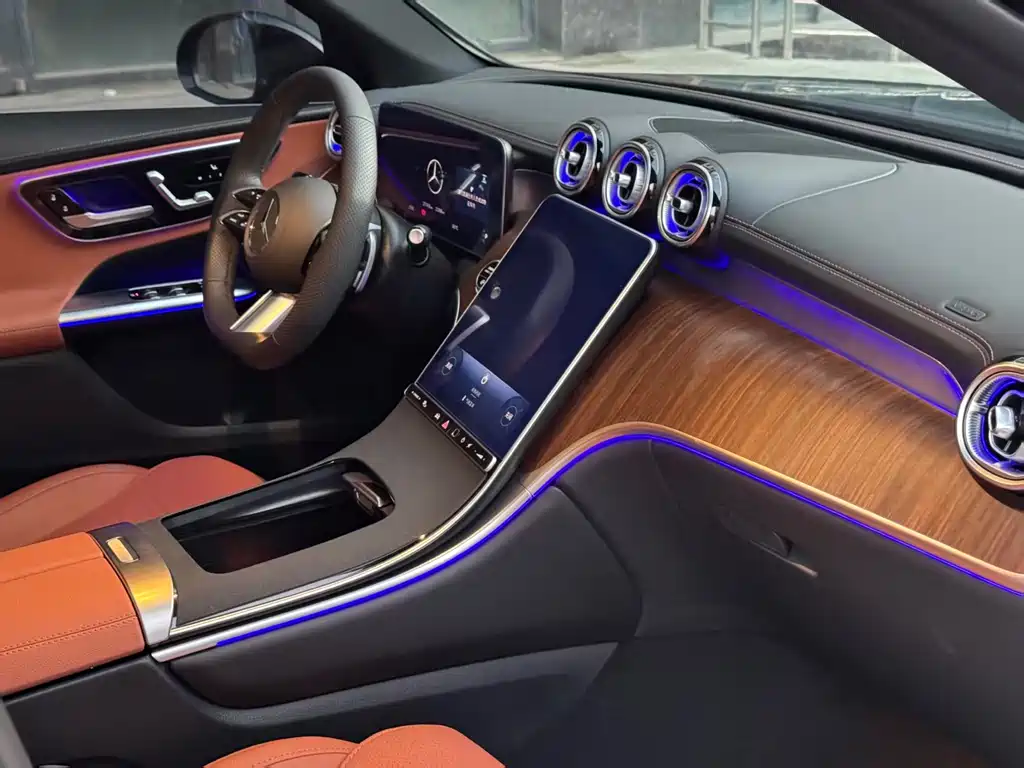 Mercedes-Benz GLC — миниатюра 8