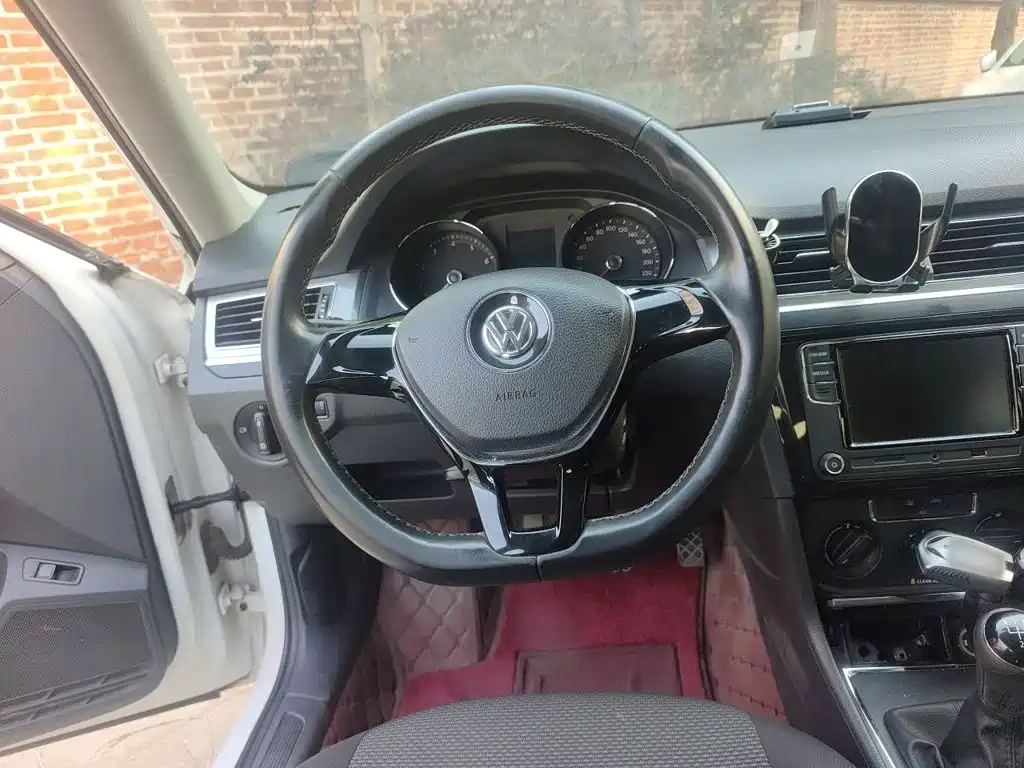 Volkswagen Bora — миниатюра 11